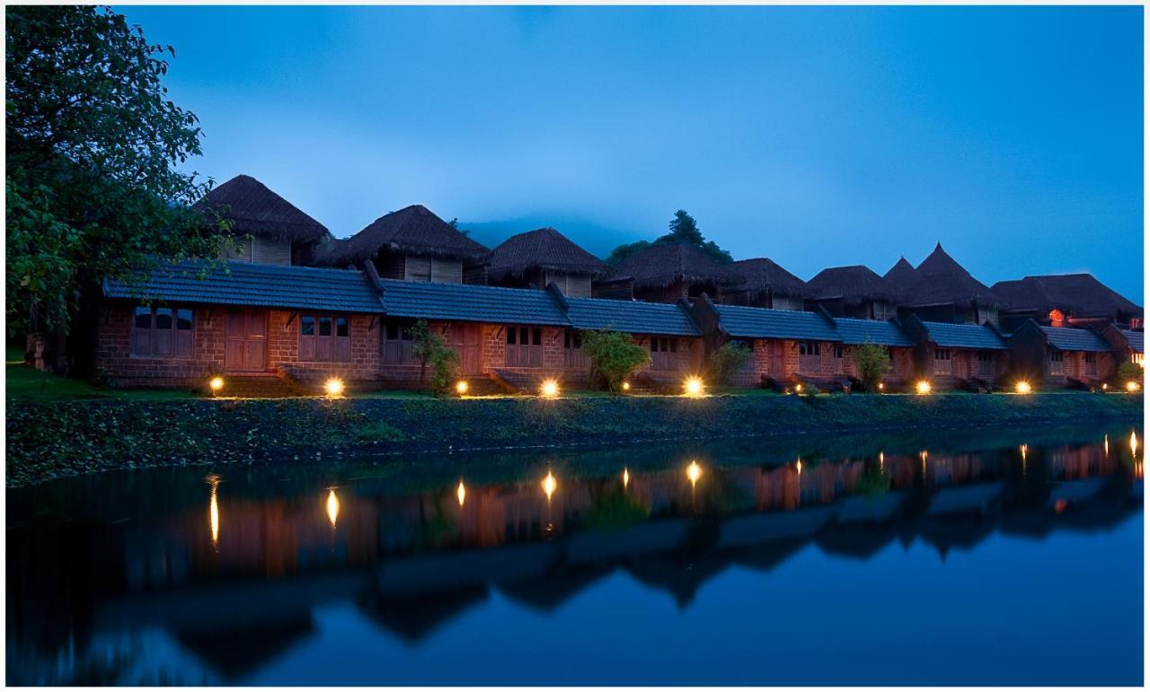 SwaSwara Gokarna - CGH Earth Hotell Exteriör bild